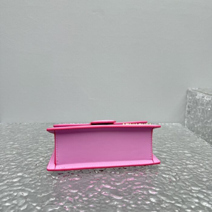 자크뮈스 밤비노 크로스바디 플랩백 핑크 스몰 금장 레더 레플리카 미러급 SA급 S급 고퀄리티 최상급 하이엔드 가방 [여성] 7