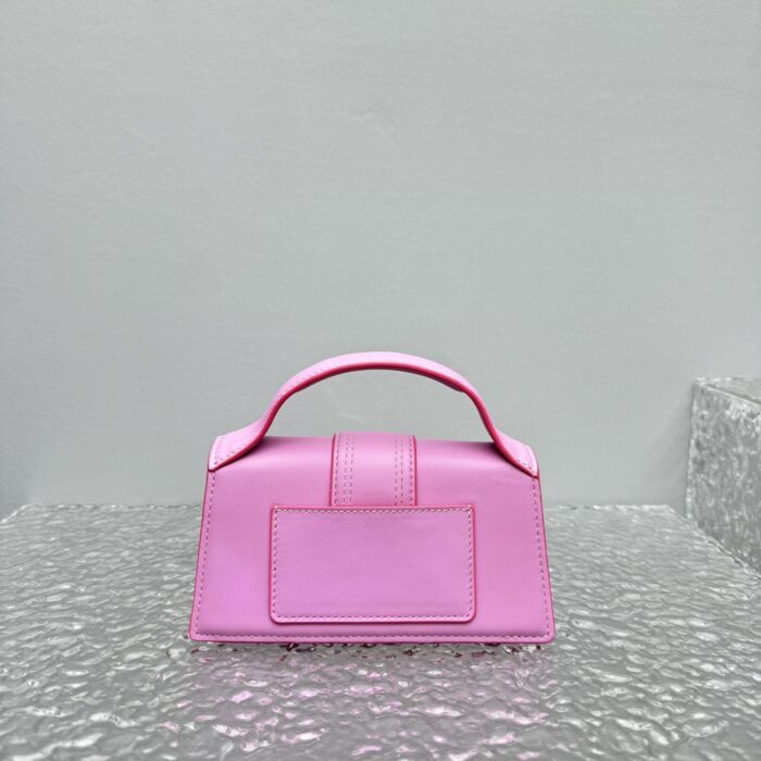 자크뮈스 밤비노 크로스바디 플랩백 핑크 스몰 금장 레더 레플리카 미러급 SA급 S급 고퀄리티 최상급 하이엔드 가방 [여성] 3
