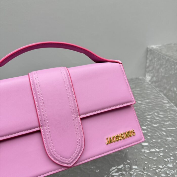 자크뮈스 밤비노 크로스바디 플랩백 핑크 라지 금장 레더 레플리카 미러급 SA급 S급 고퀄리티 최상급 하이엔드 가방 [여성] 8