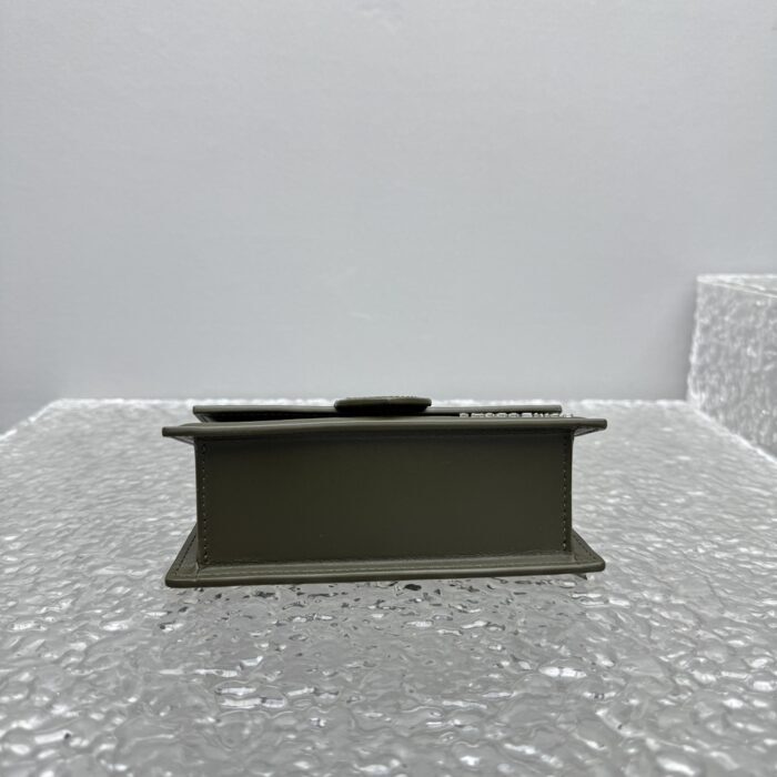 자크뮈스 밤비노 크로스바디 플랩백 다크 초록색 스몰 은장 레더 레플리카 미러급 SA급 S급 고퀄리티 최상급 하이엔드 가방 [여성] 6