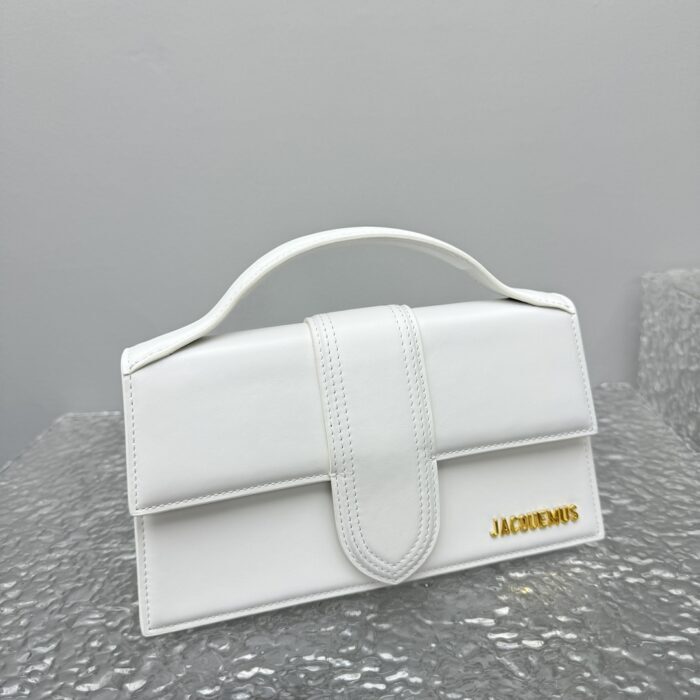 자크뮈스 밤비노 크로스바디 플랩백 화이트 라지 금장 레더 레플리카 미러급 SA급 S급 고퀄리티 최상급 하이엔드 가방 [여성] 6