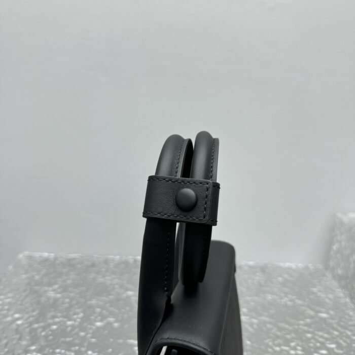 자크뮈스 르 치키토 노드 코일드 핸드백 블랙 금장 레더 레플리카 미러급 SA급 S급 고퀄리티 최상급 하이엔드 가방 [여성] 11