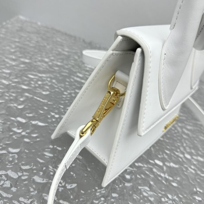 자크뮈스 르 치키토 노드 코일드 핸드백 화이트 금장 레더 레플리카 미러급 SA급 S급 고퀄리티 최상급 하이엔드 가방 [여성] 10
