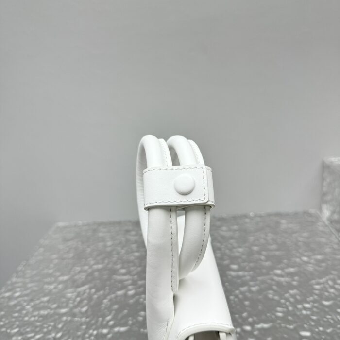 자크뮈스 르 치키토 노드 코일드 핸드백 화이트 금장 레더 레플리카 미러급 SA급 S급 고퀄리티 최상급 하이엔드 가방 [여성] 11