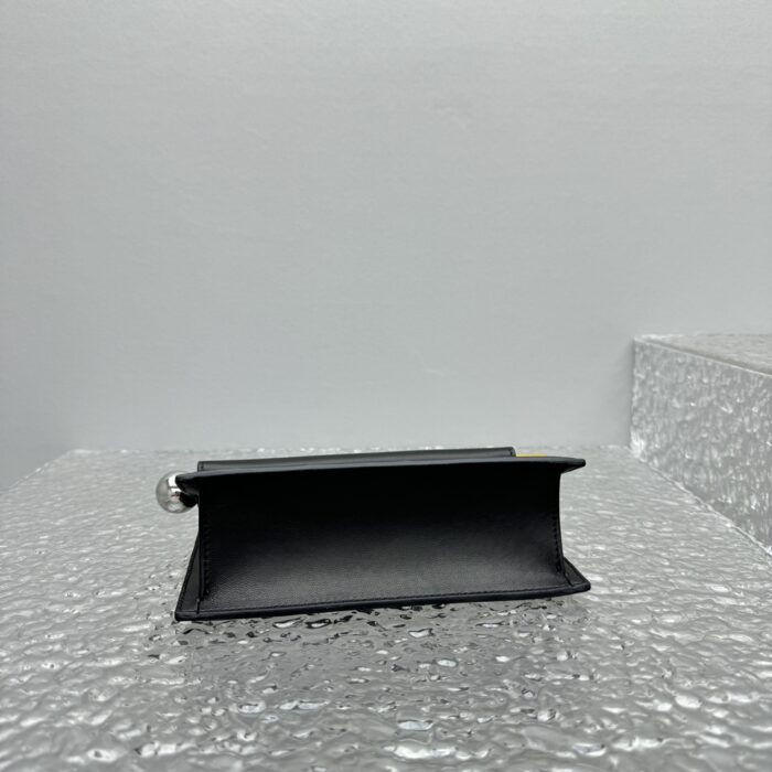 자크뮈스 라 포쉐트 론드 까레 테이크아웃 클러치 블랙 금장 양가죽 레플리카 미러급 SA급 S급 고퀄리티 최상급 하이엔드 가방 [여성] 7