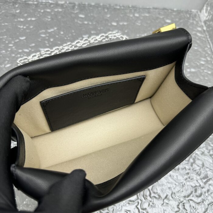 자크뮈스 라 포쉐트 론드 까레 테이크아웃 클러치 블랙 금장 양가죽 레플리카 미러급 SA급 S급 고퀄리티 최상급 하이엔드 가방 [여성] 5