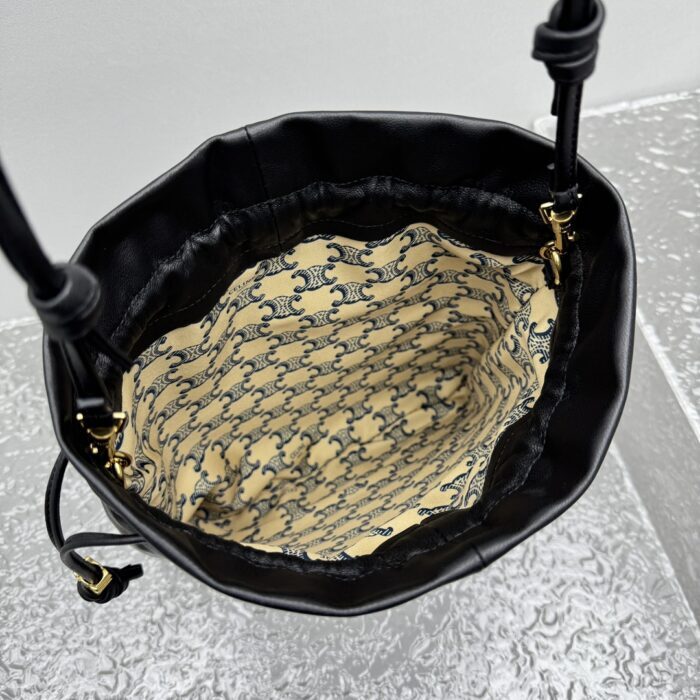 셀린느 크리스탈 파우치 램스킨 블랙 레플리카 미러급 SA급 S급 고퀄리티 최상급 하이엔드 가방 [여성] 5