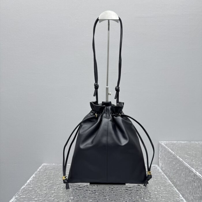 셀린느 크리스탈 파우치 램스킨 블랙 레플리카 미러급 SA급 S급 고퀄리티 최상급 하이엔드 가방 [여성] 3