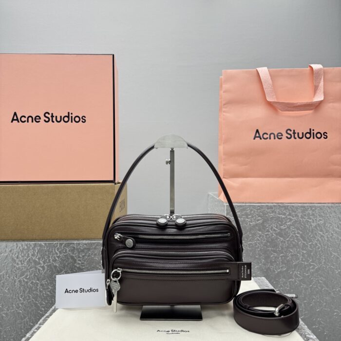 아크네스튜디오 카메로 키트 크로스바디백 초콜릿 브라운 스몰 레플리카 미러급 SA급 S급 고퀄리티 최상급 하이엔드 가방 [여성]