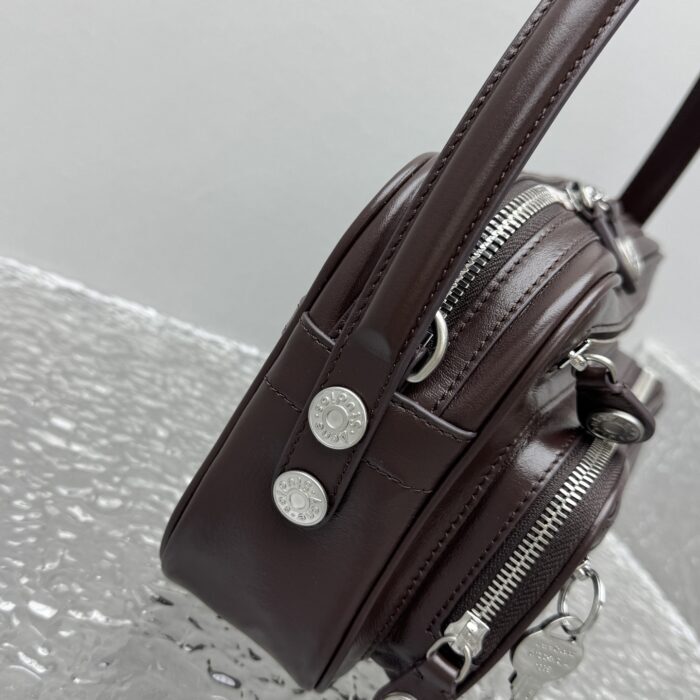 아크네스튜디오 카메로 키트 크로스바디백 초콜릿 브라운 스몰 레플리카 미러급 SA급 S급 고퀄리티 최상급 하이엔드 가방 [여성] 12