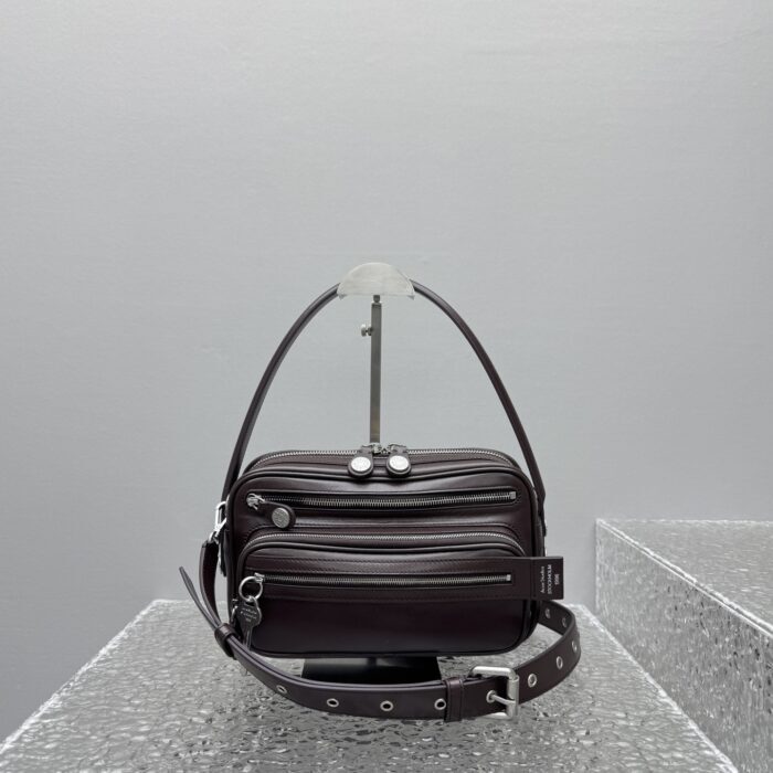 아크네스튜디오 카메로 키트 크로스바디백 초콜릿 브라운 스몰 레플리카 미러급 SA급 S급 고퀄리티 최상급 하이엔드 가방 [여성] 6