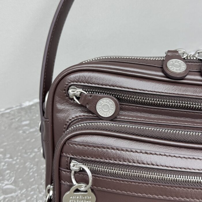 아크네스튜디오 카메로 키트 크로스바디백 초콜릿 브라운 스몰 레플리카 미러급 SA급 S급 고퀄리티 최상급 하이엔드 가방 [여성] 15