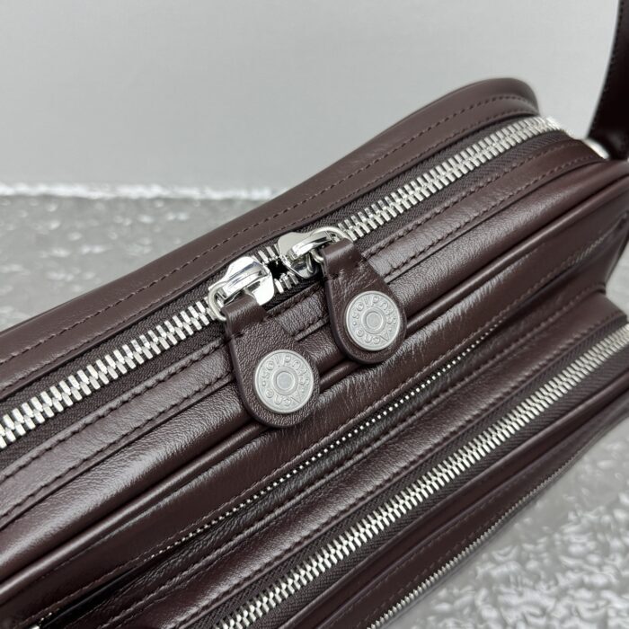 아크네스튜디오 카메로 키트 크로스바디백 초콜릿 브라운 스몰 레플리카 미러급 SA급 S급 고퀄리티 최상급 하이엔드 가방 [여성] 16