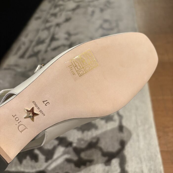 디올 셰리 슬링백 펌프스 서플 카프스킨 화이트 레플리카 미러급 SA급 S급 고퀄리티 최상급 하이엔드 신발 [여성] 9