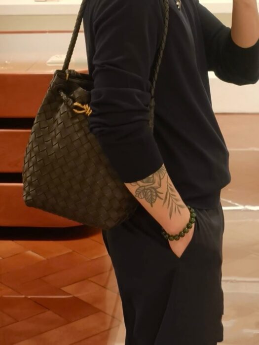 보테가베네타 스몰 안디아모 버킷 폰단트 855759 레플리카 미러급 SA급 S급 고퀄리티 최상급 하이엔드 가방 [여성]