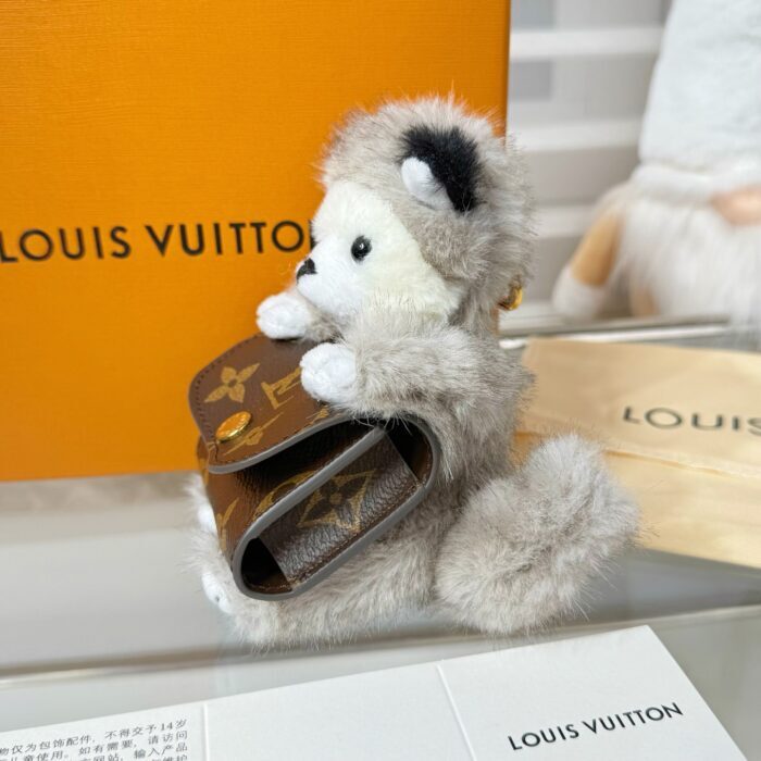 루이비통 LV 큐트 허스키 백 참 모노그램 M03231 레플리카 미러급 SA급 S급 고퀄리티 최상급 하이엔드 악세사리 [남성여성공용] 3