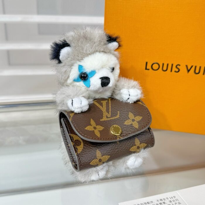 루이비통 LV 큐트 허스키 백 참 모노그램 M03231 레플리카 미러급 SA급 S급 고퀄리티 최상급 하이엔드 악세사리 [남성여성공용] 4