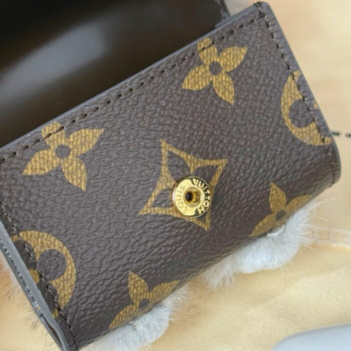 루이비통 LV 큐트 허스키 백 참 모노그램 M03231 레플리카 미러급 SA급 S급 고퀄리티 최상급 하이엔드 악세사리 [남성여성공용] 12