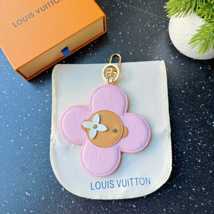 루이비통 비비엔 데님 백 참 핑크 M03823 레플리카 미러급 SA급 S급 고퀄리티 최상급 하이엔드 악세사리 [남성여성공용] 8