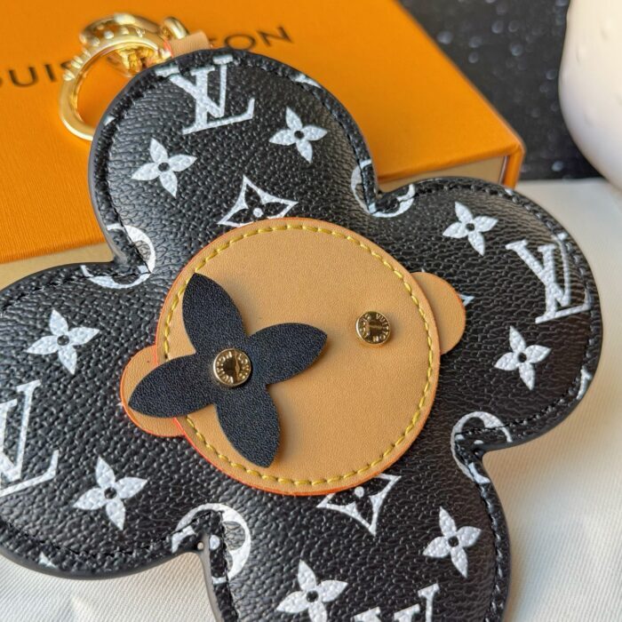 루이비통 비비엔 백 참 블랙 M03823 레플리카 미러급 SA급 S급 고퀄리티 최상급 하이엔드 악세사리 [남성여성공용] 4