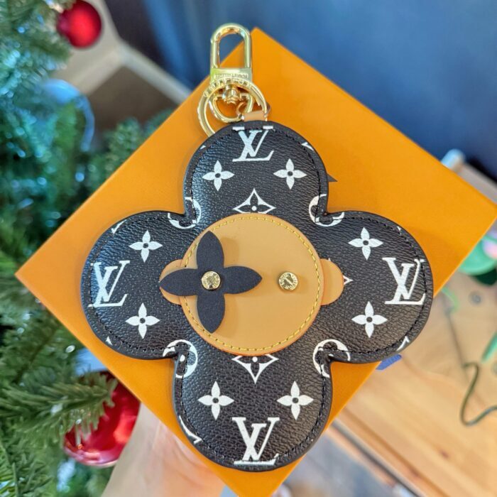 루이비통 비비엔 백 참 블랙 M03823 레플리카 미러급 SA급 S급 고퀄리티 최상급 하이엔드 악세사리 [남성여성공용] 8