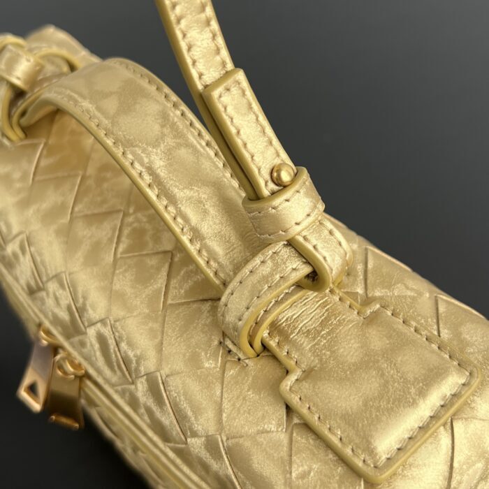 보테가베네타 뱅뱅 배니티 케이스 789109 빈티지 골드 레플리카 미러급 SA급 S급 고퀄리티 최상급 하이엔드 가방 [여성] 6