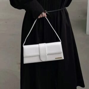 자크뮈스 르 밤비노 롱 플랩백 화이트 금장 레플리카 미러급 SA급 S급 고퀄리티 최상급 하이엔드 가방 [여성]