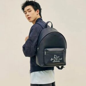 디올 x 하일톤 넬 라이더 2.0 집 백팩 그레인드 카프스킨 프린트 네이비 블루 화이트 레플리카 미러급 SA급 S급 고퀄리티 최상급 하이엔드 가방 [남성여성공용]