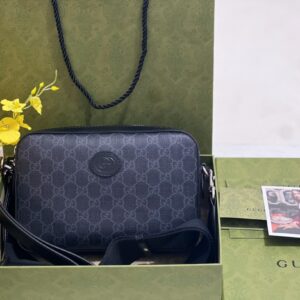 구찌 숄더백 인터로킹 G 블랙 슈프림 703468 레플리카 미러급 SA급 S급 고퀄리티 최상급 하이엔드 가방 [남성여성공용]