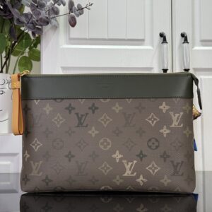 루이비통 포쉐트 보야주 소프트 카키 M26970 레플리카 미러급 SA급 S급 고퀄리티 최상급 하이엔드 가방 [남성여성공용]