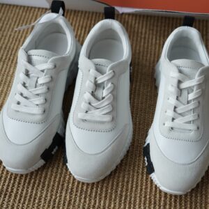 에르메스 바운싱 스니커즈 화이트 블랙 레플리카 미러급 SA급 S급 고퀄리티 최상급 하이엔드 신발 [남성여성공용]