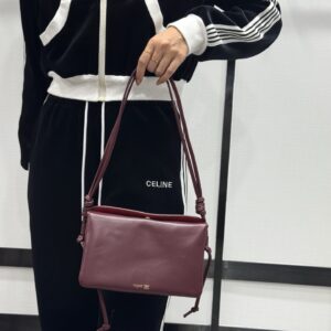 셀린느 트리오 플랩 부드러운 램스킨 10P862 와인 레플리카 미러급 SA급 S급 고퀄리티 최상급 하이엔드 가방 [남성여성공용]
