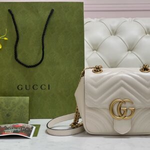 구찌 GG 마몽 미니 숄더백 화이트 레더 739682 레플리카 미러급 SA급 S급 고퀄리티 최상급 하이엔드 가방 [여성]
