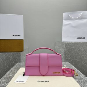자크뮈스 밤비노 크로스바디 플랩백 핑크 라지 금장 레더 레플리카 미러급 SA급 S급 고퀄리티 최상급 하이엔드 가방 [여성]