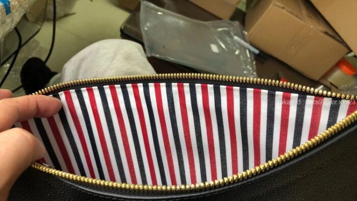 2026.03.17_[지ㅇㅇ 고객님 주문제품 검수사진] 톰브라운 클러치백 레플리카 미러급 SA급 S급 고퀄리티 하이엔드 최상급 이미테이션 가방 15