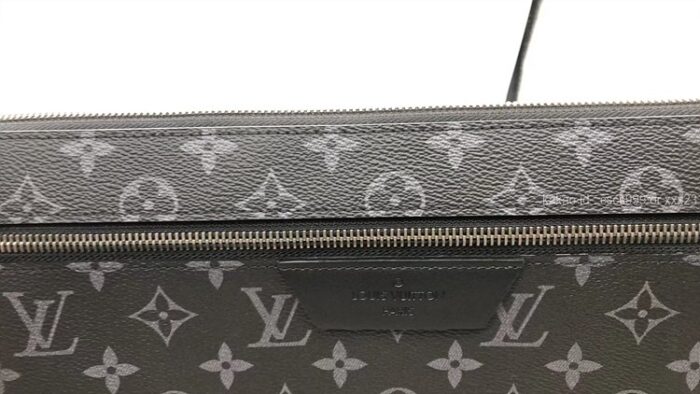 2026.03.24_[은ㅇㅇ 고객님 주문제품 검수사진] 루이비통 클러치 레플리카 미러급 SA급 S급 고퀄리티 하이엔드 최상급 이미테이션  4