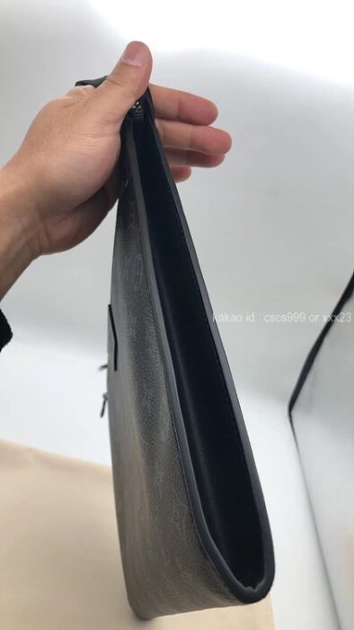 2026.03.24_[은ㅇㅇ 고객님 주문제품 검수사진] 루이비통 클러치 레플리카 미러급 SA급 S급 고퀄리티 하이엔드 최상급 이미테이션  9