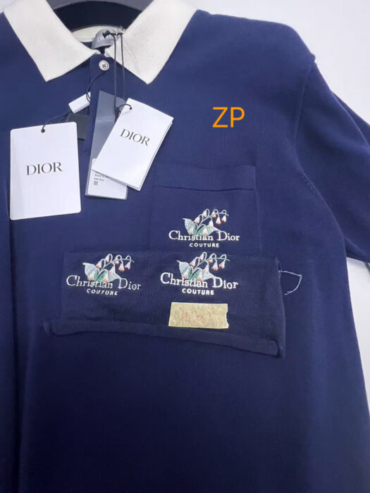 디올 은방울꽃 자수 폴로 셔츠 / 반팔티 / 카라티 네이비 593M810A7024 레플리카 미러급 SA급 S급 고퀄리티 하이엔드 최상급 의류 [남성여성공용] 18