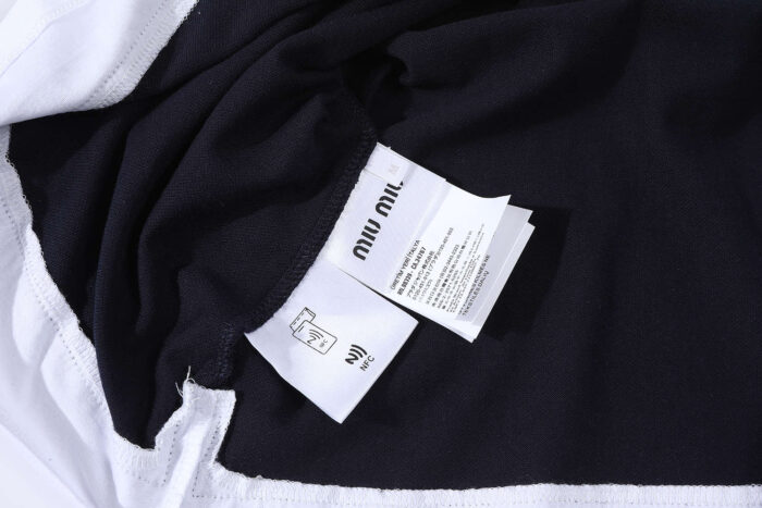 미우미우 페이크 레이어링 폴로 / 반팔티 / 카라티 MJN557 15WH F0008 레플리카 미러급 SA급 S급 고퀄리티 하이엔드 최상급 의류 [남성여성공용] 13