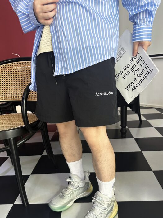아크네스튜디오 x 카파 릴렉스드 핏 쇼츠 반바지 블랙 레플리카 미러급 SA급 S급 고퀄리티 하이엔드 최상급 의류 [남성여성공용]