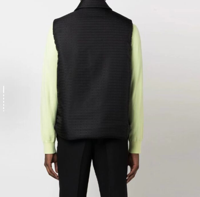 프라다 패딩 리나일론 베스트 블랙 조끼 레플리카 미러급 SA급 S급 고퀄리티 하이엔드 최상급 의류 [남성여성공용] 10
