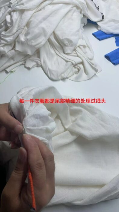 프라다 실크 반팔 폴로티 / 반팔티 / 카라티 화이트 레플리카 미러급 SA급 S급 고퀄리티 하이엔드 최상급 의류 [남성여성공용] 4