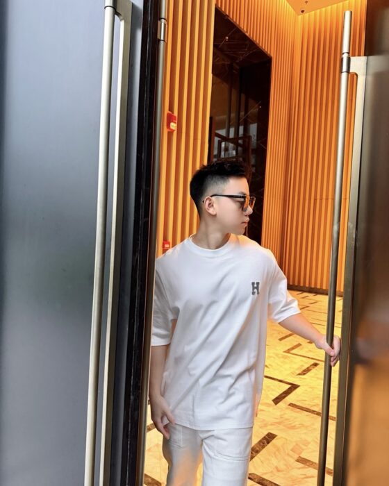 에르메스 H Cheval 순색 반팔티 화이트 베이지 H 레플리카 미러급 SA급 S급 고퀄리티 하이엔드 최상급 의류 [남성여성공용] 2