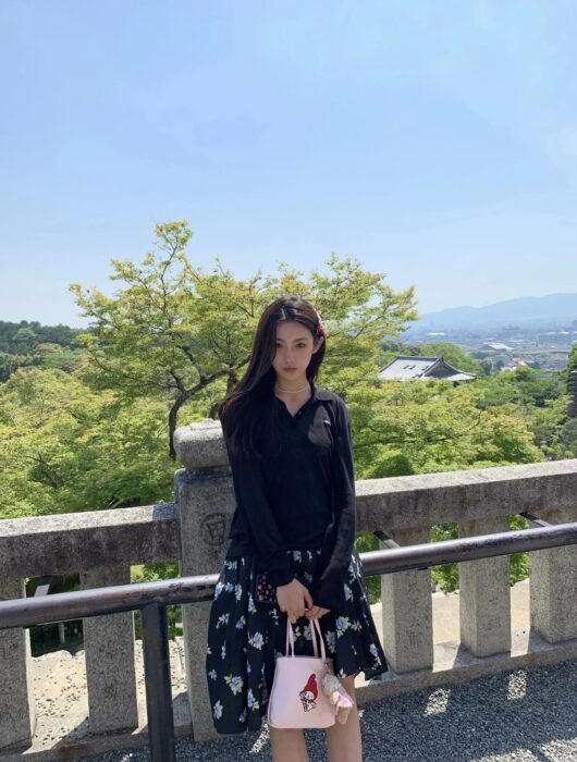 미우미우 얇은 폴로티 / 긴팔티 / 저지 폴로 2컬러 레플리카 미러급 SA급 S급 고퀄리티 하이엔드 최상급 의류 [여성] 15