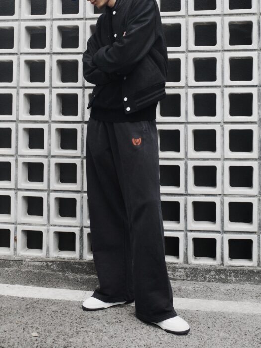 발렌시아가 로렐 클래식 배기 스웨트팬츠 페이디드 블랙 레플리카 미러급 SA급 S급 고퀄리티 하이엔드 최상급 의류 [남성여성공용] 6