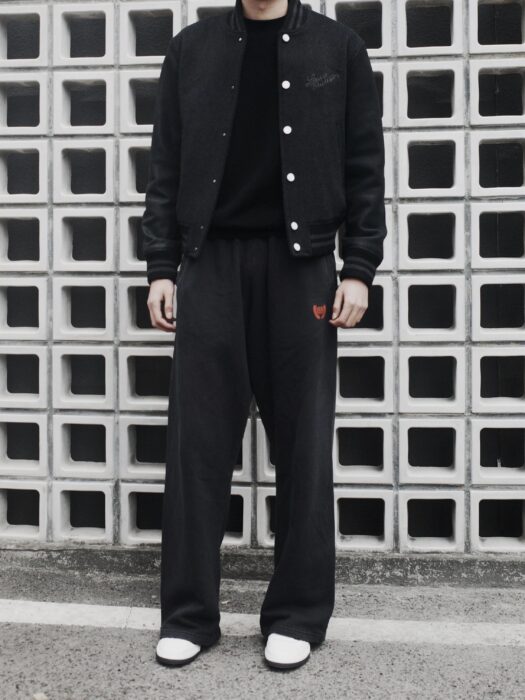 발렌시아가 로렐 클래식 배기 스웨트팬츠 페이디드 블랙 레플리카 미러급 SA급 S급 고퀄리티 하이엔드 최상급 의류 [남성여성공용] 7