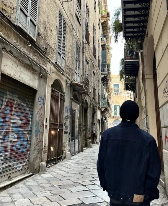 프라다 빈티지 코르덴 자켓 블루 레플리카 미러급 SA급 S급 고퀄리티 하이엔드 최상급 의류 [남성여성공용]