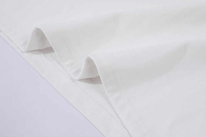 루이비통 구슬 모노그램 자수 반팔티 화이트 레플리카 미러급 SA급 S급 고퀄리티 하이엔드 최상급 의류 [남성여성공용] 9