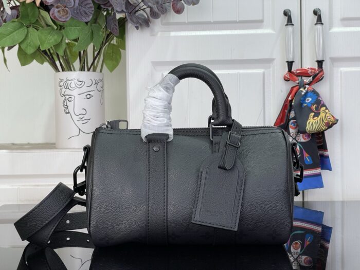 루이비통 키폴 반둘리에 25 M28369 블랙 레플리카 미러급 SA급 S급 고퀄리티 최상급 하이엔드 가방 [남성여성공용]