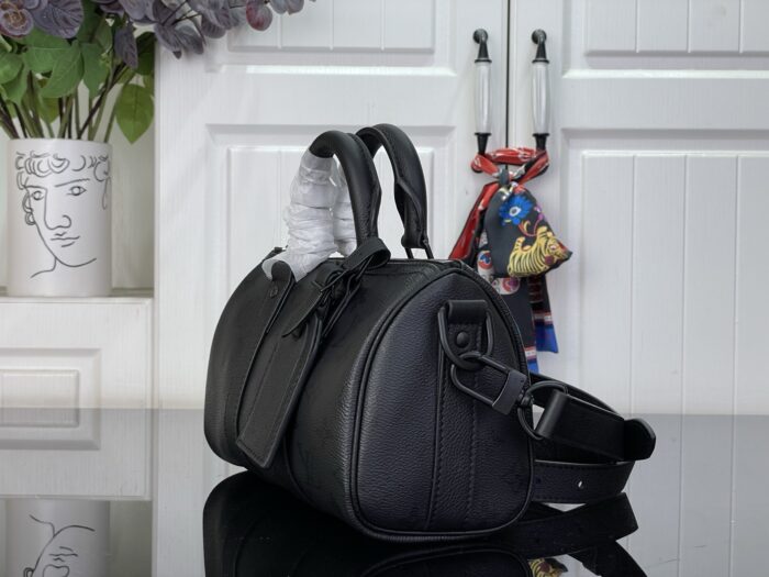 루이비통 키폴 반둘리에 25 M28369 블랙 레플리카 미러급 SA급 S급 고퀄리티 최상급 하이엔드 가방 [남성여성공용] 3